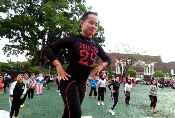 AEROBIC COMPETITION.