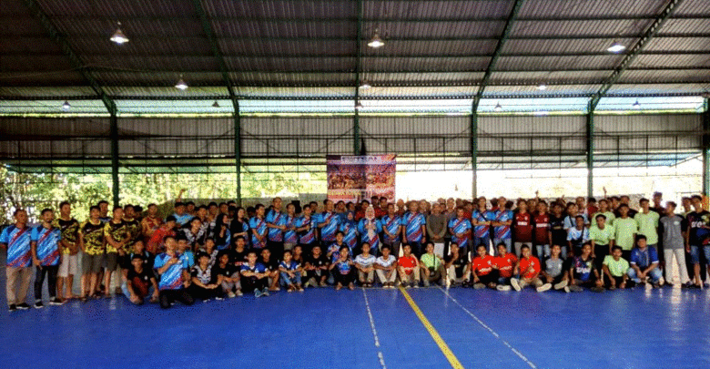 PEMBUKAAN FUTSAL.