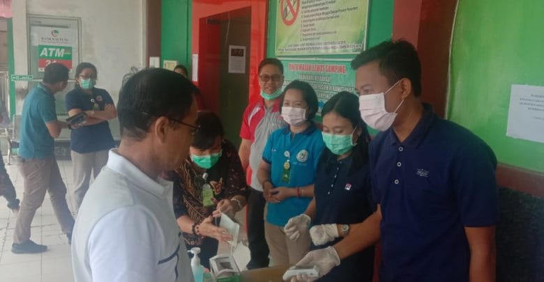 Bupati seat dilakukana cek suhu