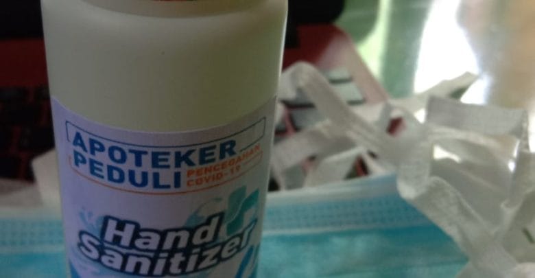 sanitezer hand made in apoteker Katingan