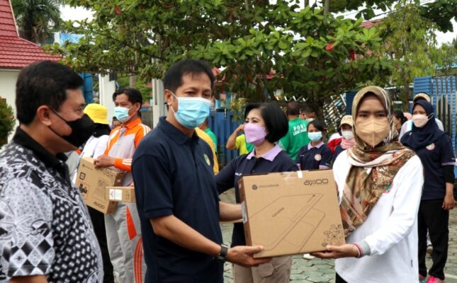 HUT PGRI DAN HGN.