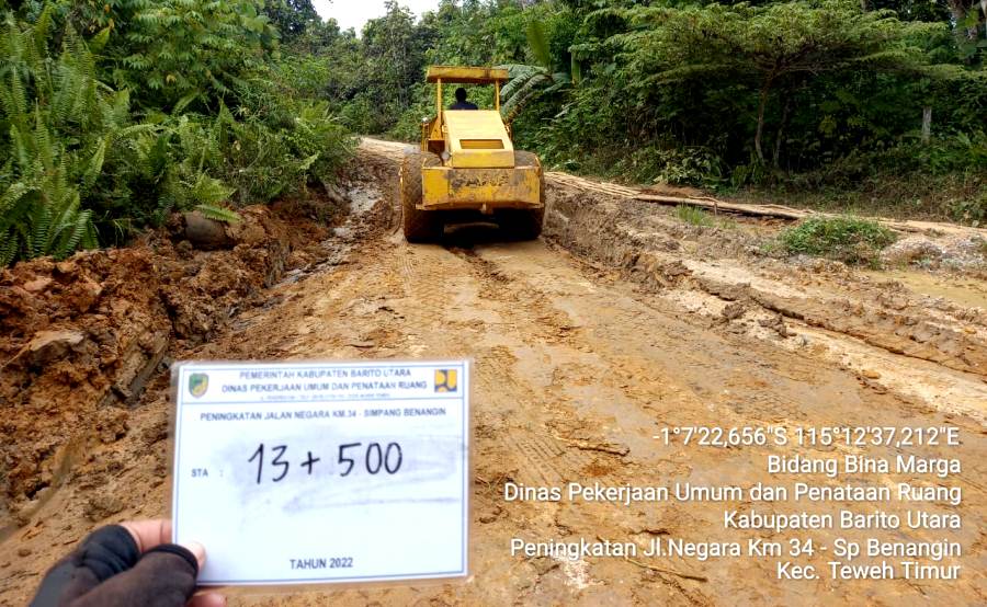 PENANGANAN JALAN KM 34 BENANGIN..
