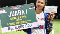 SISWI BERPRESTASI.