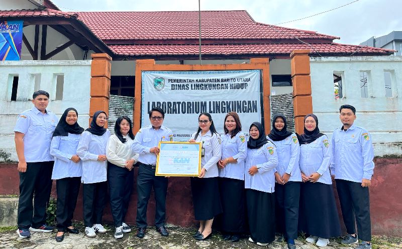 FOTO BERSAMA JAJARAN