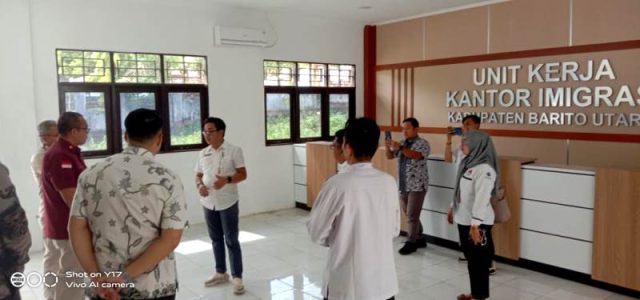 TINJAU KANTOR IMIGRASI...