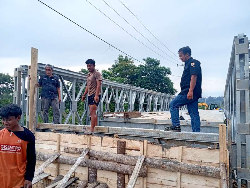 JEMBATAN BEALY DESA JAMUD
