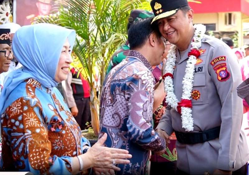 KETUA DPRD.
