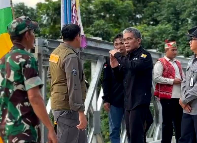 PENINJAUAN JEMBATAN BAILEY..