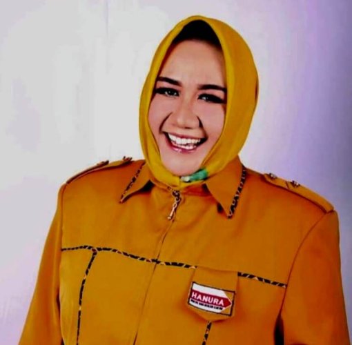 ROSI WAHYUNI