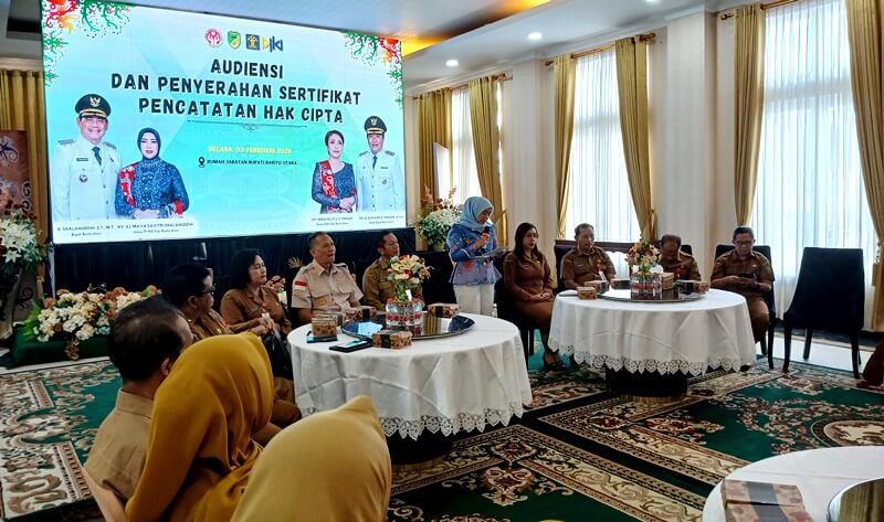 AUDENSI DAN PENYERAHAN SERTIFIKAT.