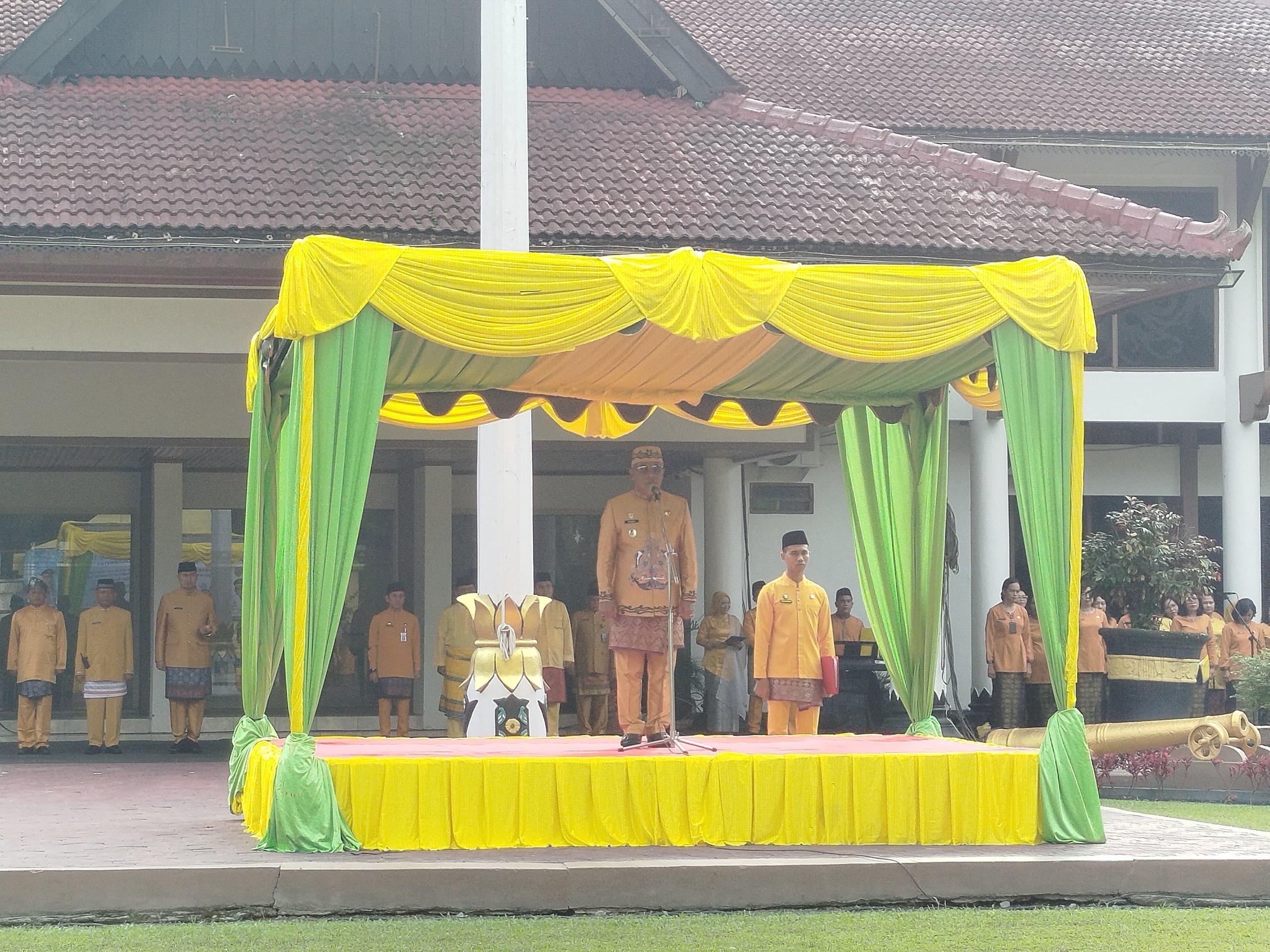 1000266826